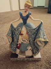 CINDERELLA STATUE EUC VINTAGE BY Walt DISNEY MASTERPIECE COLLECTION picture