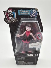 Monster High Mega Brands DRACULAURA Figure 3” Collectible Mini Dolls picture