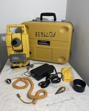 TOPCON GTS-233W ( GTS-230W Series) 3” Electronic Total Station W/ Case & Charger picture