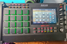Akai Professional MPC Live II Sampler Sequencer Battery Powered 16 Pads Black picture