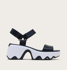Sorel Kinetic™ Aura Y-Strap Women's Sandal Black, Sea Salt picture