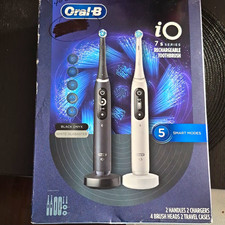 Oral-B iO 7s Series Electric Toothbrush Rechargeable Bluetooth Timer Black/White picture