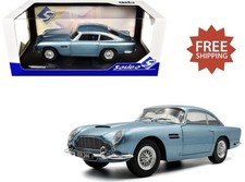 Solido 1964 Aston Martin DB5 RHD Light Blue Metallic 1/18 Diecast Model Car picture