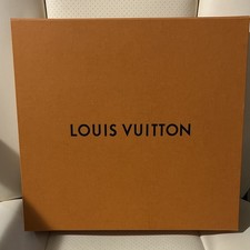 Louis Vuitton Bali Hardcover Picture Book by Quentin de Briey Travel Photo picture
