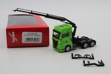 Herpa MAN TGX GX Tractor with Kran 3axis, green No. 313100-004 1/87 /HN4472 picture