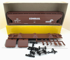 VINTAGE Accurail 2013 HO Scale Conrail ACF 3 Bay Covered Hopper Road #889112 picture