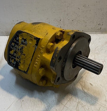 Brunswick Hydraulic Gear Pump B3 61562 | 2-3/4