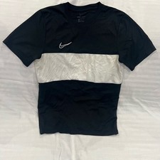 Nike Dri-FIT Black Tee picture
