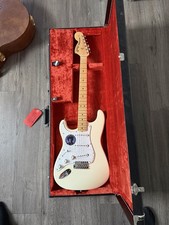 Rare 1997 USA Hendrix Stratocaster In Excellent Condition with Original Case picture