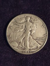 1942-P Walking Liberty Half Dollar 90% Silver 50C Philadelphia Raw Coin picture