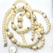 Vintage Faux Pearl Necklace 54