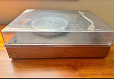 Acoustic Research AR XA Turntable picture