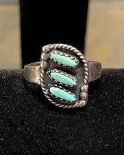 Vintage Native American Zuni Sterling Silver Turquoise Petit Point Ring picture