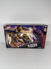 Transformers Generations WFC-S39 Titan Class OMEGA SUPREME Hasbro Siege picture