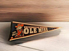 Vtg University of Mississippi Ole Miss Rebels Colonel Rebel WINCRAFT 30