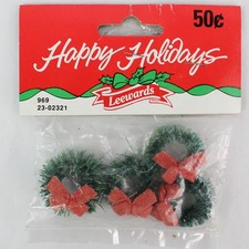 Sealed Vintage Lot of 4 Leewards Happy Holidays Craft Wreaths - 1