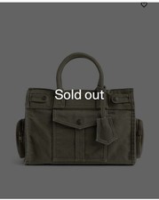 GAP Bag 2026 5 Pocket Tote Size Standard (medium)  Sold Out picture