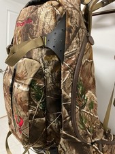 Badlands 2200 Cubic Inch(36 Liters) Pack.Read The Description Learn About Pack picture
