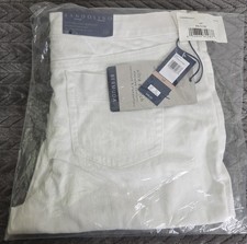 *NEW Bandolino Riley Relaxed Bermuda Shorts Women’s White 12P Petite Relaxed picture