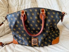 Timeless Dooney & Bourke Women's Satchel/Top Handle Bag, Large picture