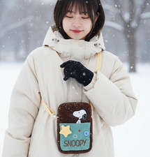 SNOOPY Japan Fluffy Crossbody Bag Peanuts Kawaii Purse Shearling Shoulder Bag picture
