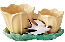 VINTAGE McCOY POTTERY YELLOW DOUBLE TULIP WHITE SWALLOW  PLANTER picture