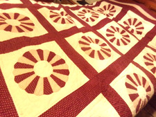 VINTAGE HANDMADE DRESDEN PLATE QUILT FEEDSACK  FARMHOUSE QUEEN BURGUNDY WHITE picture