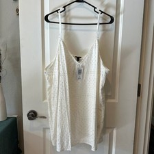 Torrid Sophie White Eyelet Cami Top V-Neck Adjustable Straps Size 3X 22-24 NEW picture