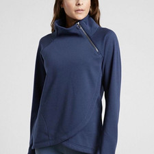 Athleta Cozy Karma Asymmetrical Pullover Size Medium Blue picture