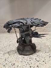Captive Alien Queen Alien Vs. Predator AVP 2004 Palisades Figure Limited Edition picture