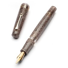 Leonardo Momento Magico Fountain Pen in Sea Sand with Gold Trim - 1.1mm Stub picture