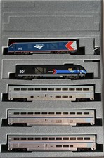 KATO N Scale 5 Amtrak ALC-42 #302 Phase IV -   ALC-42 #301 “50th Anniv  + 3 picture
