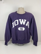 VTG Iowa Hawkeyes Champion Reverse Weave Purple Sweatshirt Mens Size L Large picture