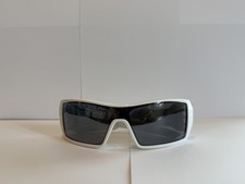 Oakley Oil Rig T-Pain Polished White Black Iridium 03-462 Teddy Bear RARE picture
