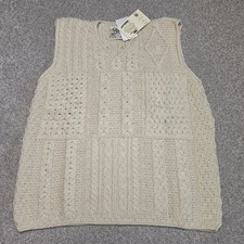 Vintage Carraig Donn Womens Aran Cable Knit Wool Sweater Vest Ireland Deadstock picture