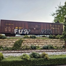 Exactrail Platinum SP 62' Insulted Boxcar With Graffiti picture