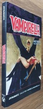 Vampirella Magazine Archives Volume 2 Hardcover Dynamite 2010  NM unreaed picture