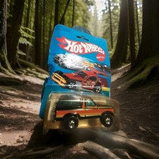 1981 Hot Wheels Ford Bronco 4-Wheeler Hong Kong base #1690 never opened Rare picture