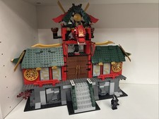 LEGO Ninjago Battle for Ninjago City 70728 picture
