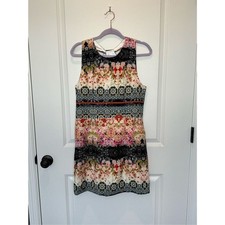 NWT Suzanne Betro Multicolor Twist Back Dress Pockets Size Small picture