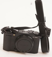 FUJIFILM X-M5 Mirrorless Camera (Body Only) with 26.1MP APS-C (Black) picture