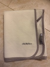 NWOT United Airlines Saks Fifth Avenue Cream/Gray Herringbone Blanket picture