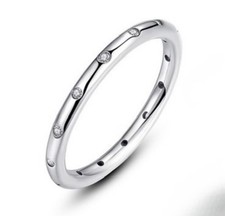 Elegant Sparkling Cubic Zirconia Droplets Eternity Band Ring Size 10 picture