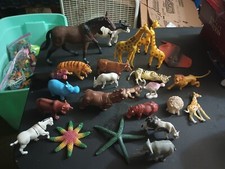 Miniature Vintage Plastic toy Lion's Tiger Cows Horses Hipposarge Lot Mixed picture