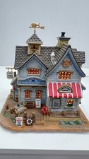 Lemax Plymouth Corners “Captain Jacks Chowder House” 25367 Retired New & RARE  picture