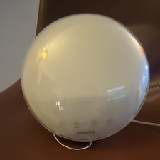 Philips HF3520 Wake-Up Light Therapy Alarm, Adjustable, 3 Settings, White picture