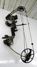 Mathews Mission Craze Compound Bow RH W/Site, Whisker Biscuit & Quiver picture