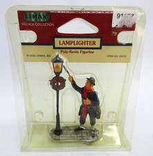 NEW Vtg Lemax Village Collection LAMPLIGHTER #02410 2000 Poly-Resin Figurine #20 picture
