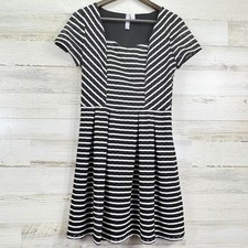 Alya Black White Striped Fit & Flare Dress Eyelet Pleated Skirt Short Sleeve M picture