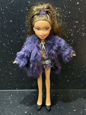 Bratz Welcome To Fabulous Las Vegas Yasmin 2001 Fashion Doll MGA Rare  picture